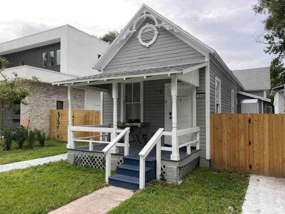 Cozy Studio Bungalow Steps To Armature Works Tampa Eksteriør bilde